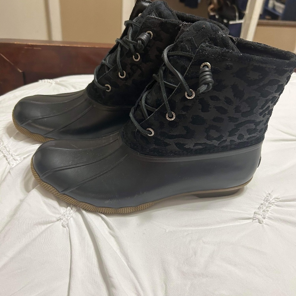 Womens sperry rain boots